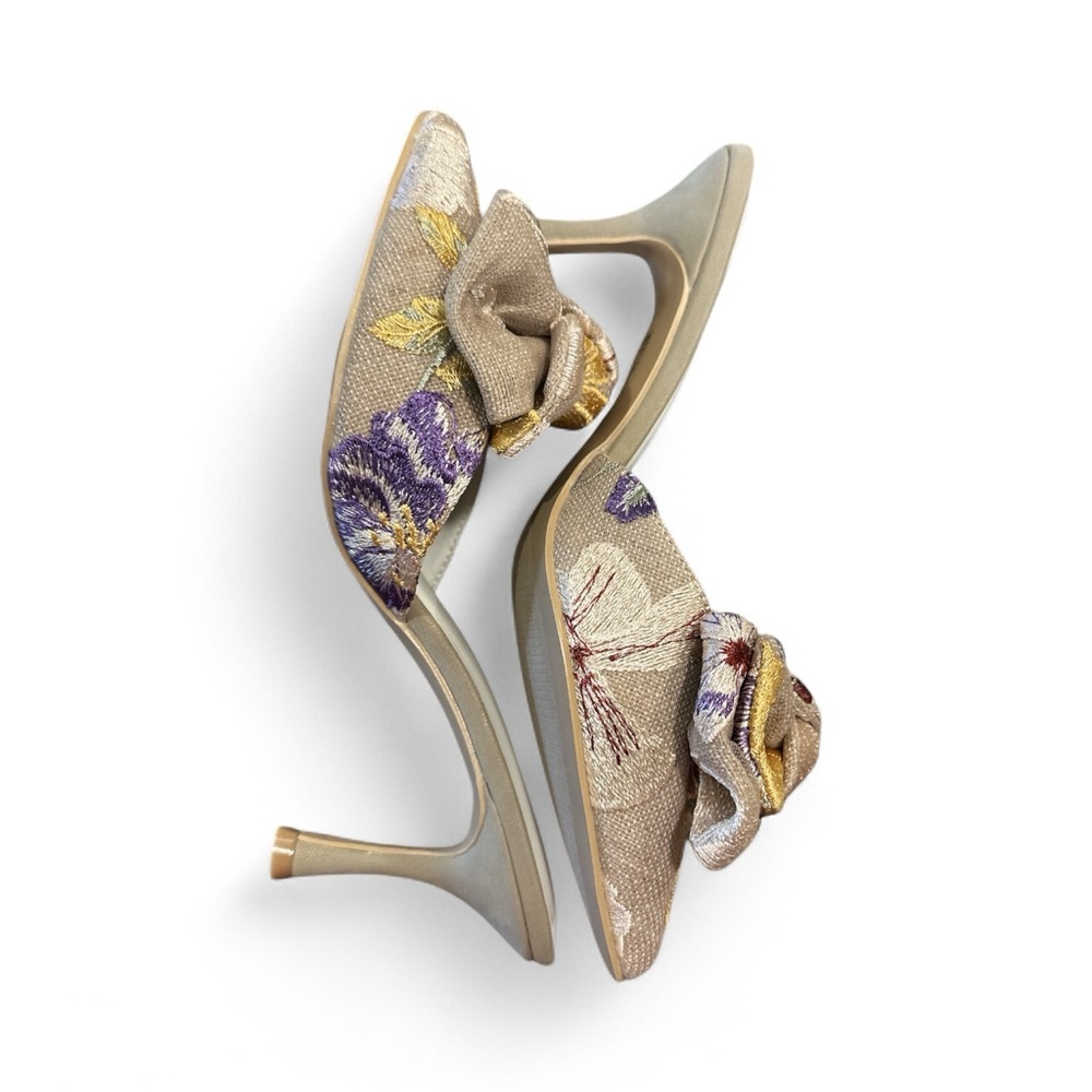 Oasis Society Jane Kitten Heel Size 7.5 Taupe Floral Multicolor Bow Pointed Toe - Picture 4 of 12
